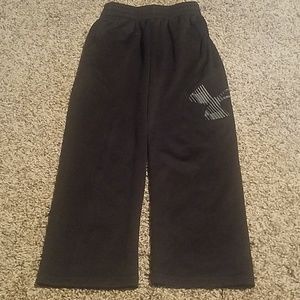 Under Armour boys pants